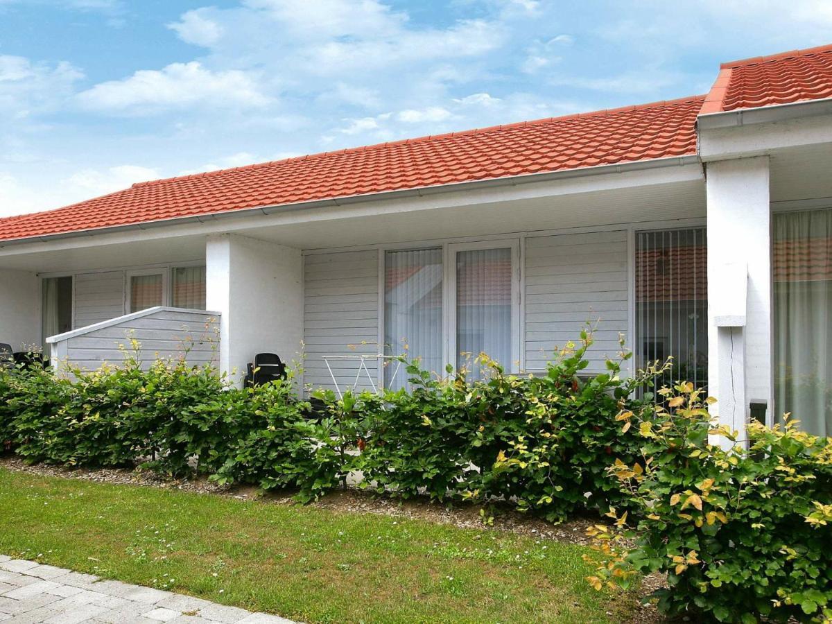 4 Person Holiday Home In R Sk Bing Aeroskobing Exterior photo